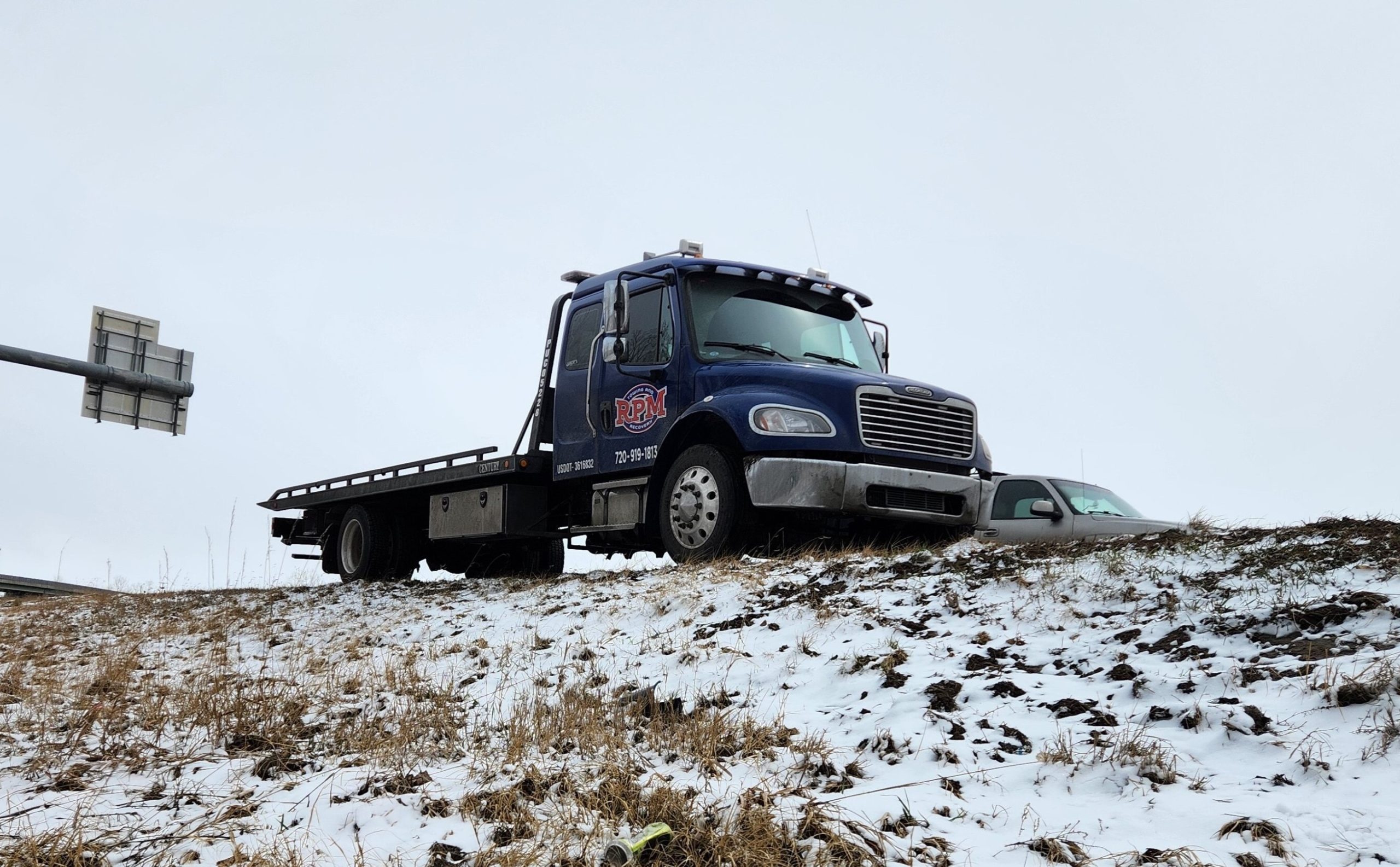 towing-Lakewood-CO this image shows towing services in Lakewood, CO